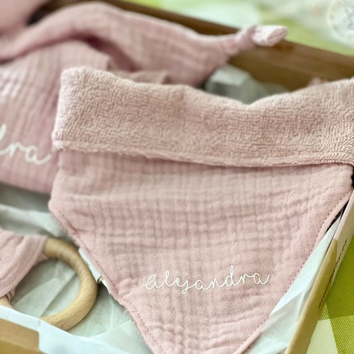 SET DOUDOU - MORDEDOR Y BABERO 2